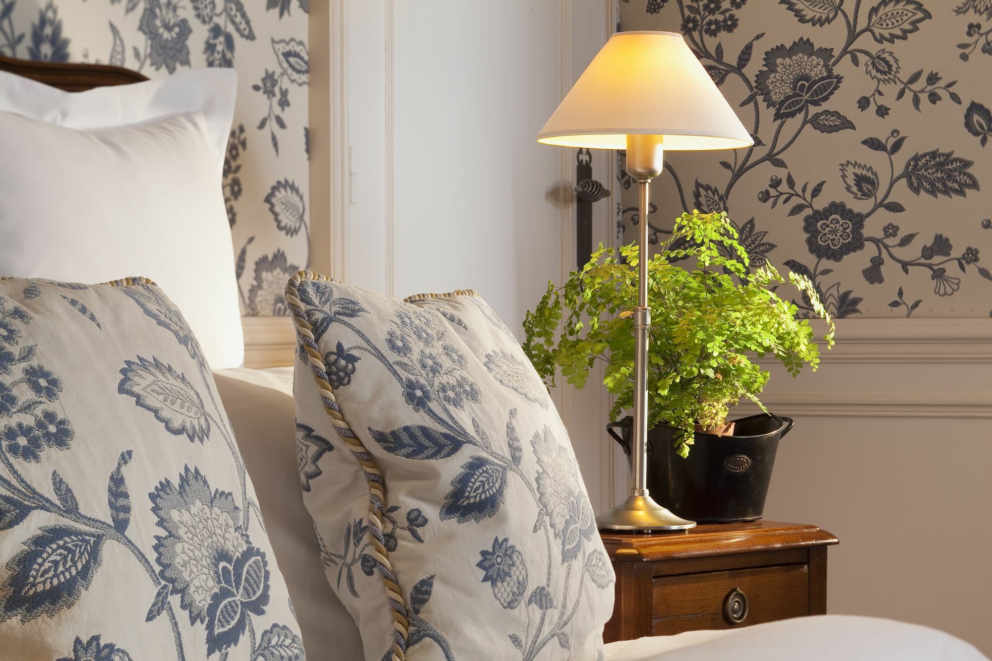 Hotel D'Angleterre Париж Екстериор снимка